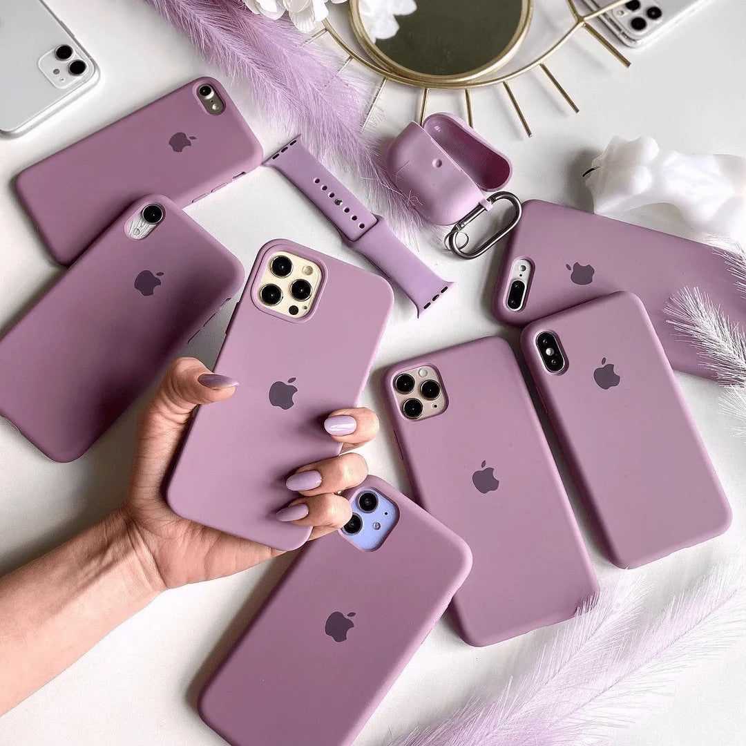 iPhone Silicone Case (Blackcurrant)
