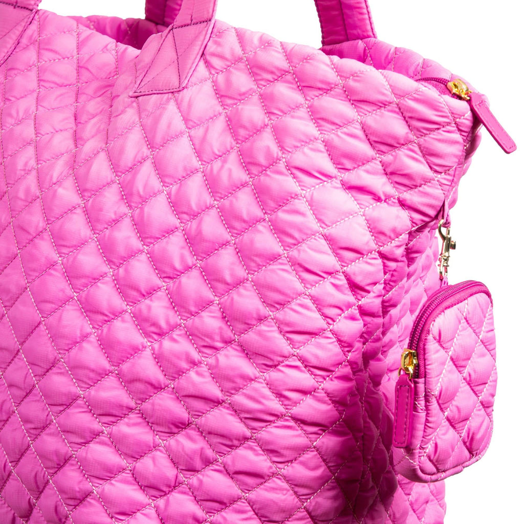 Large Quilted Nylon Zip-Top Tote Bag – Lightweight Travel & Beach Carryall