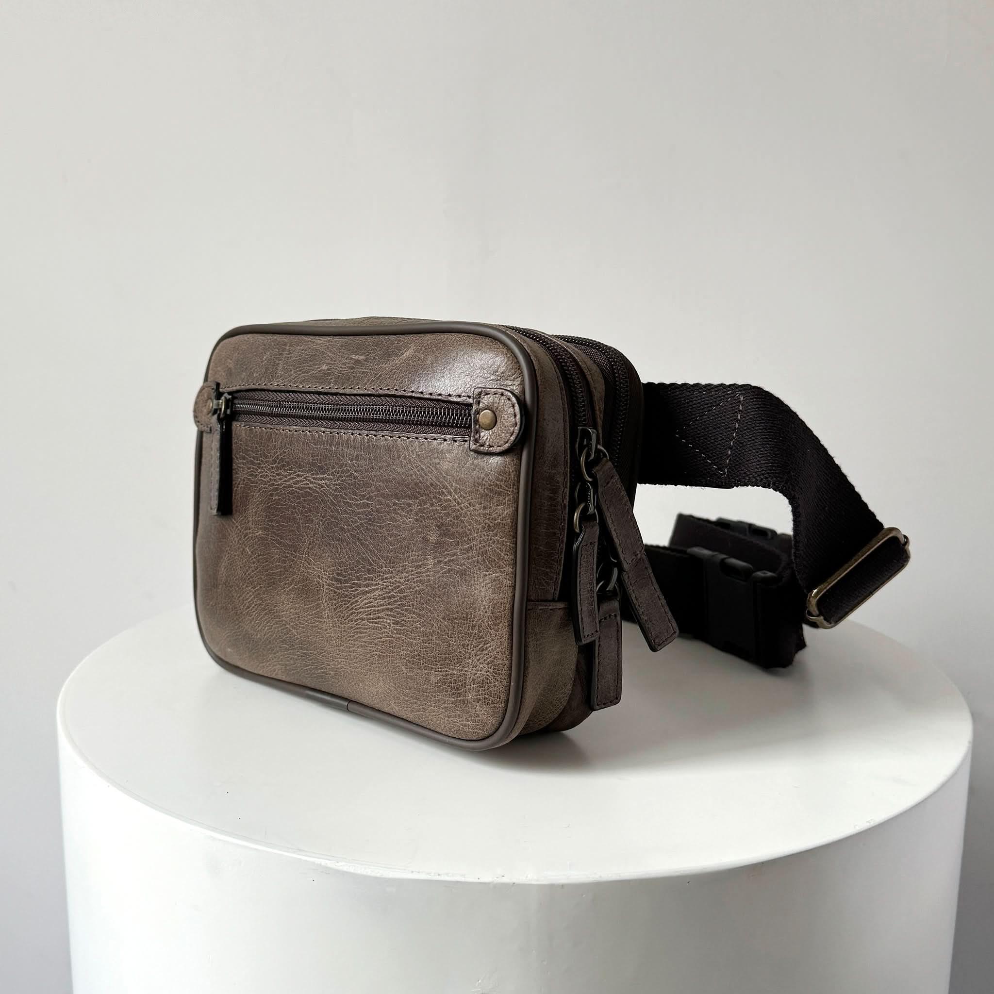 Full-Grain Crazy Horse Leather Waist Bag – Crossbody Travel Waist Pack