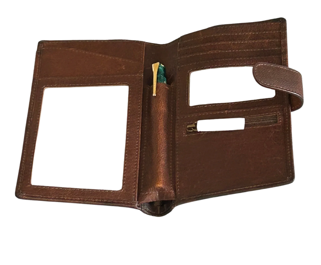 Cambridge Full-Grain Leather Travel Wallet & Passport Organizer